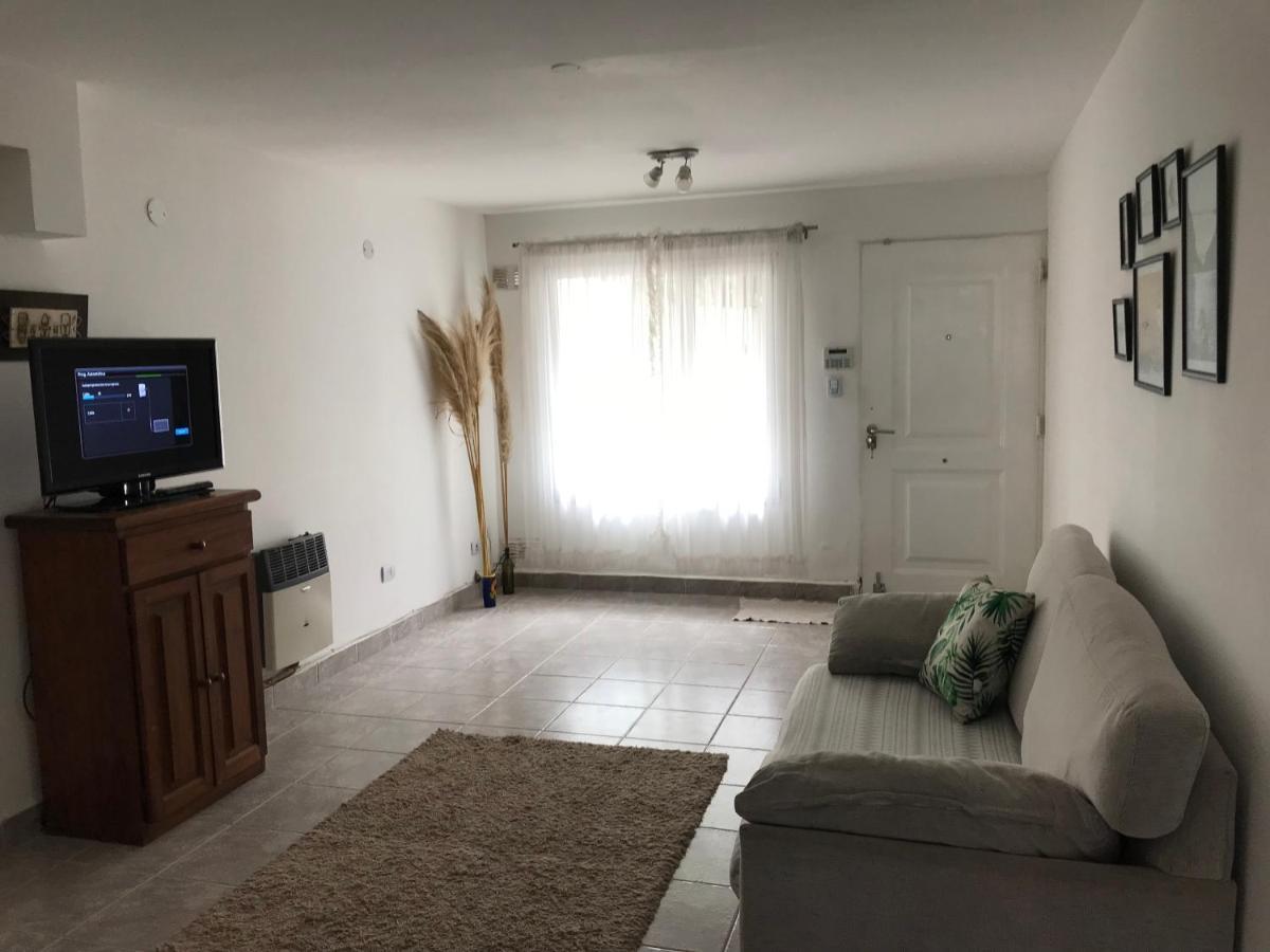 N0D1Sp0Nibl3 Villa Neuquén Kültér fotó